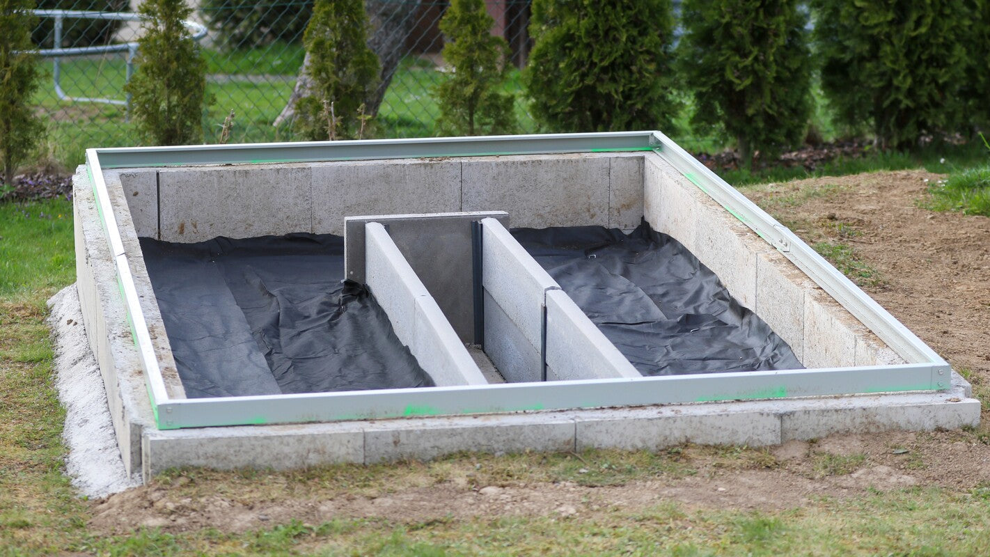 how to build a foundation for a greenhouse