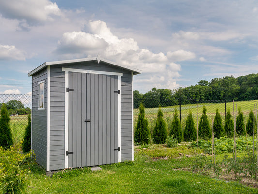 how tall is a 10x12 shed