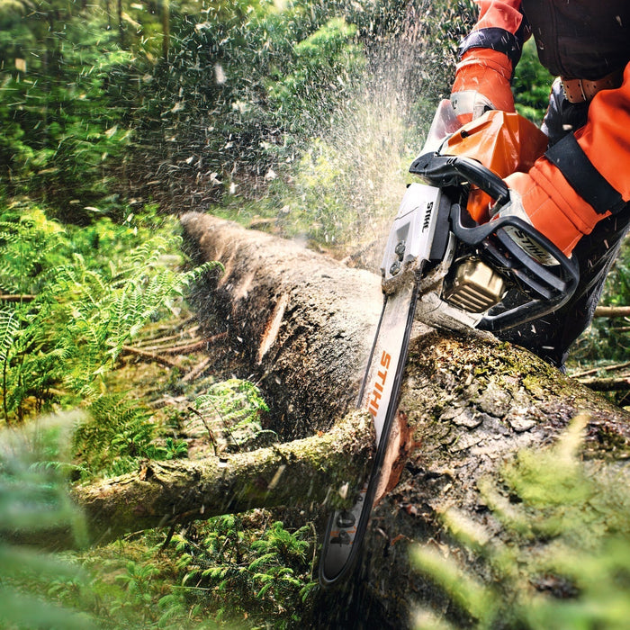 Top 5 Features to Look for When Buying a Petrol Chainsaw