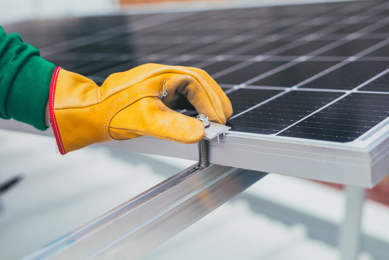 how to set up solar panels for shed