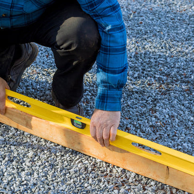 how to square a shed