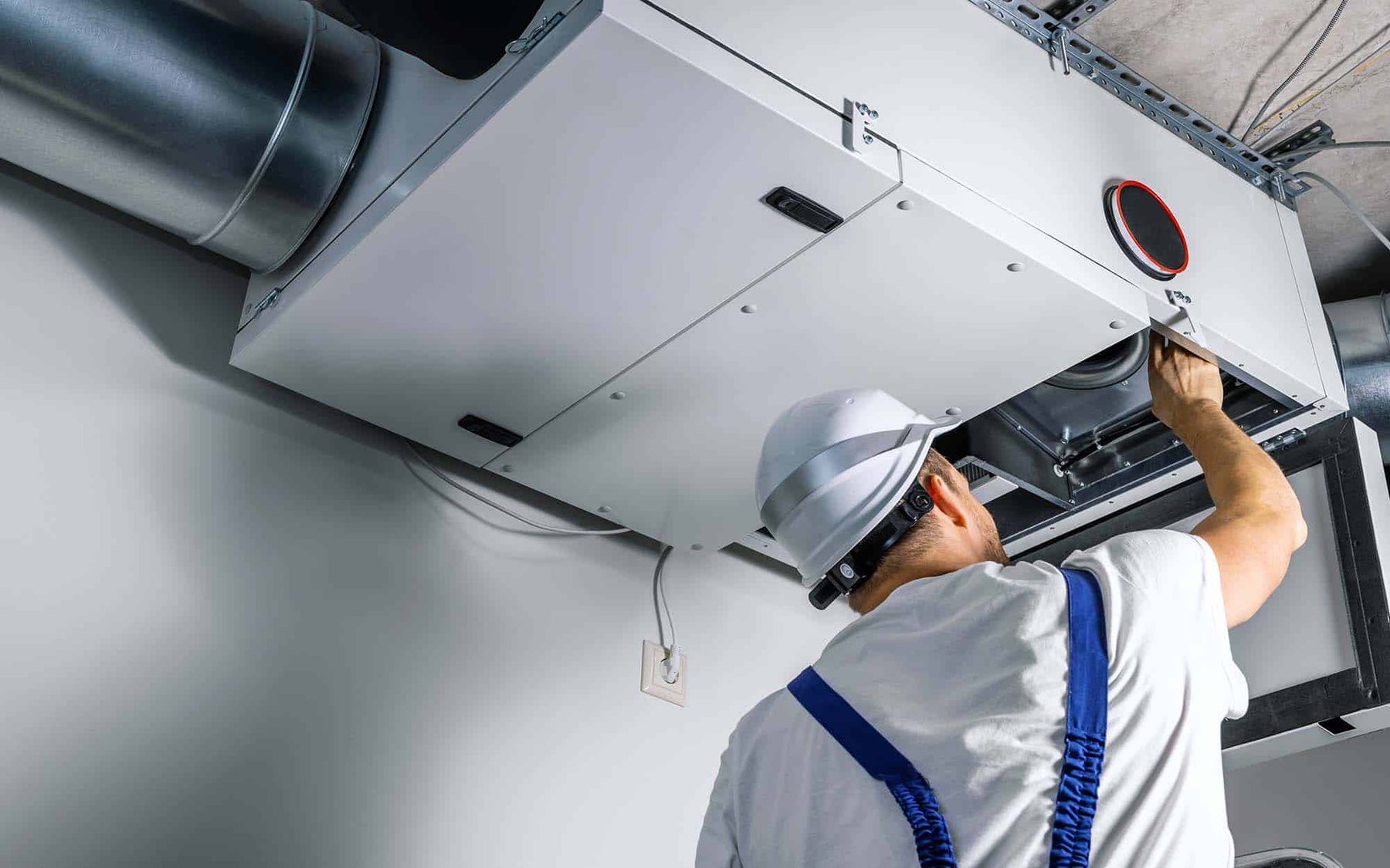 How Professional HVAC Services Improve Comfort in Homes & Businesses