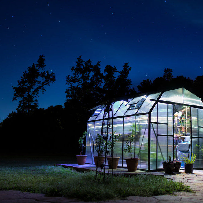 benefits of a greenhouse