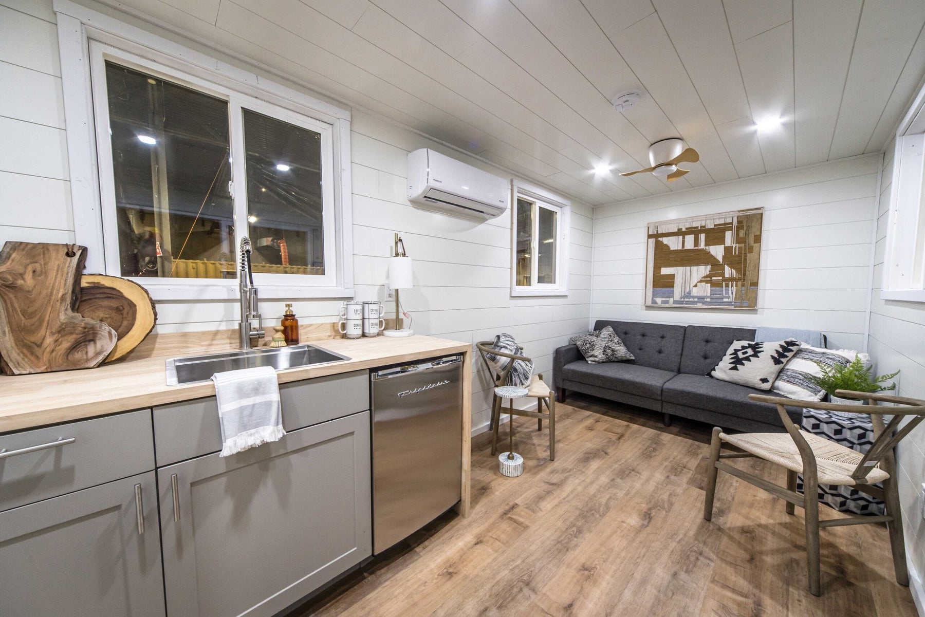 The Best Ways to Organise a Shipping Container Interior