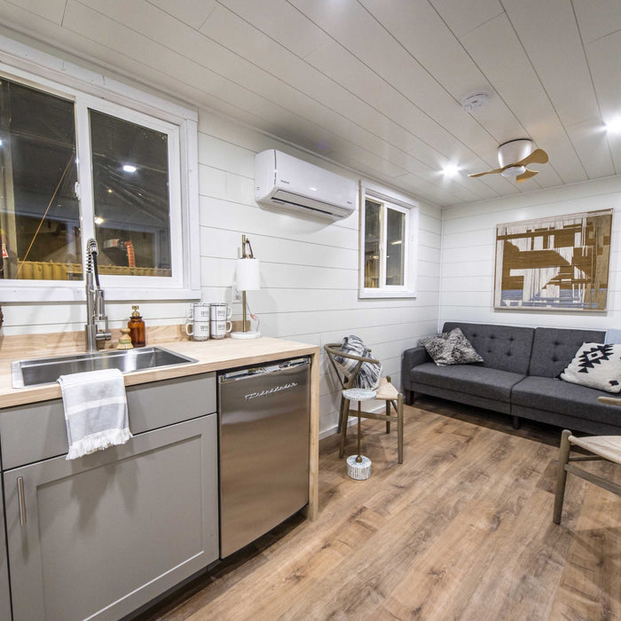 The Best Ways to Organise a Shipping Container Interior