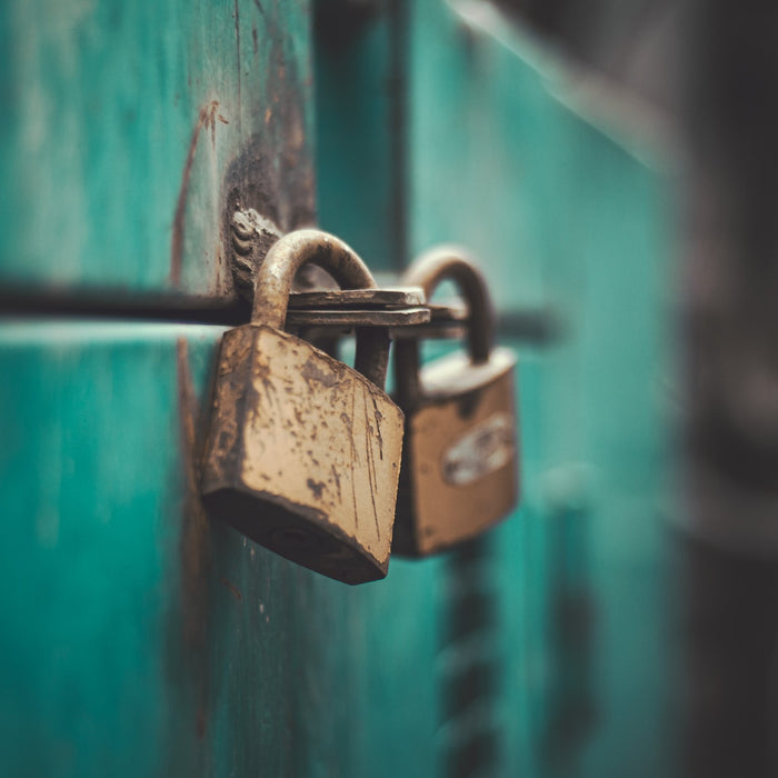 how to replace a shed door 