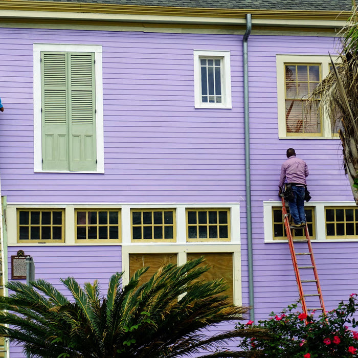 6 Signs Your Home or Homestead Structures Need Professional Painting
