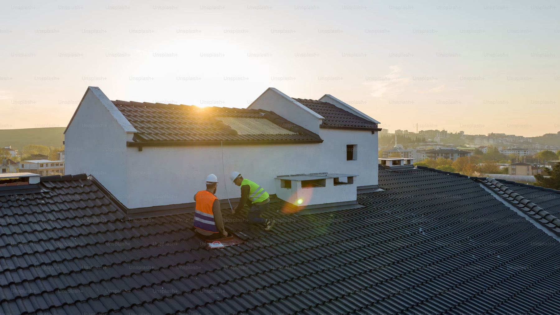The Modern Role of Roof Windows in Rewriting Dark Interior Spaces
