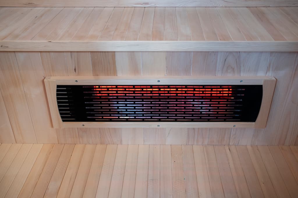 Sunray - HL400D Cayenne Outdoor Infrared Sauna - Back Panel Heater